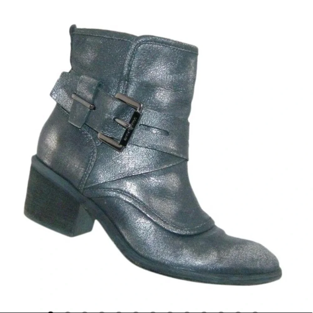 Donald J Pliner Gray Diem Boots Booties Size 6